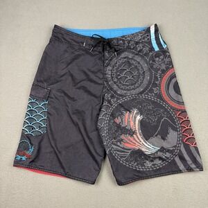 Vintage Quiksilver Boardshorts Y2K Size 32 Black Red Tribal Surf Skate Trunks